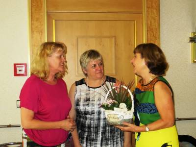 v.l.n.r. Helga gund, Kordula Kovac, Dr. Marianne Engesser