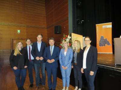 Die gewhlten Kandidatinnen und Kandidaten fr die Europaliste der CDU Sdbaden.
Es fehlt Ruth Baumann